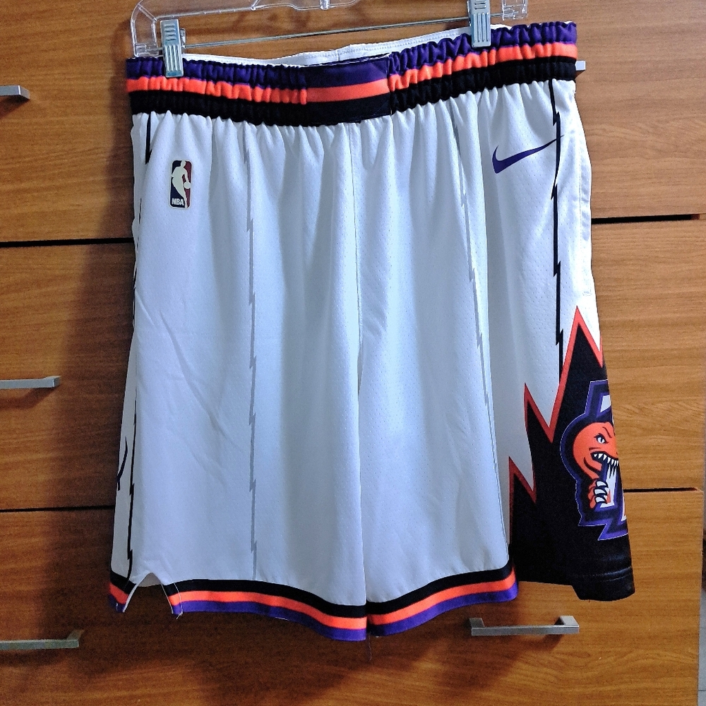 New Nike Toronto Raptors Shorts Size L Throwback Vince Carter Rookie Large DS